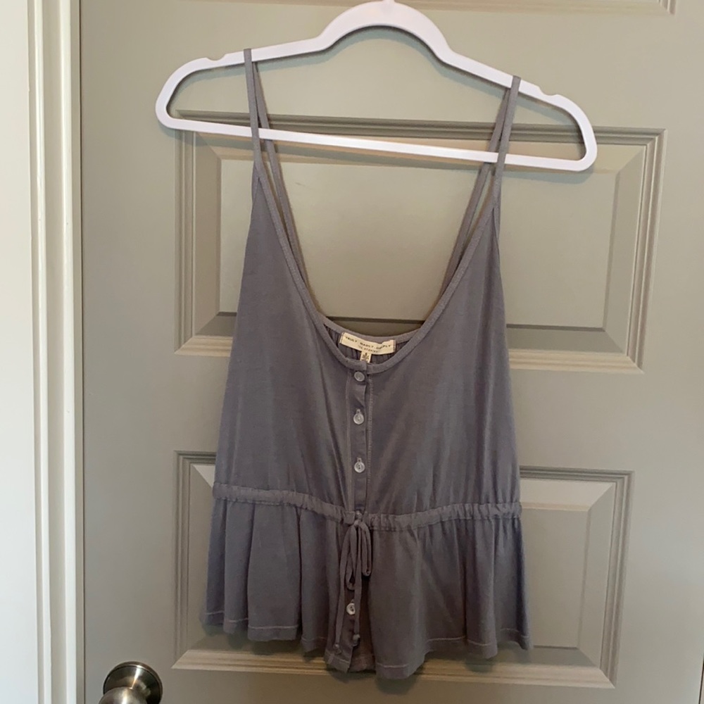 Dark gray tank